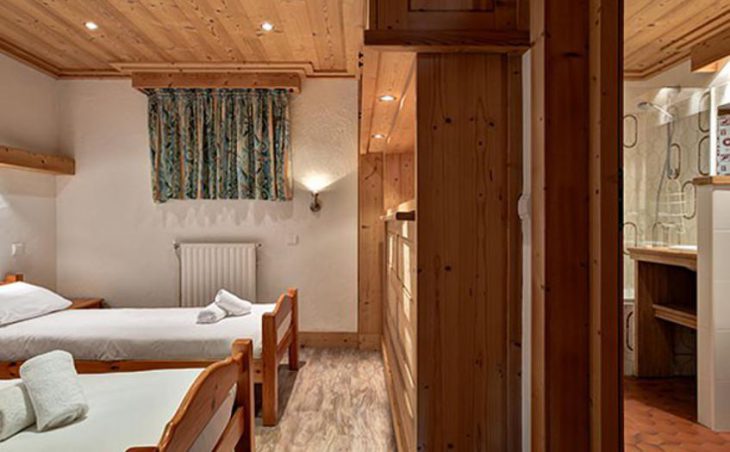 Chalet Andre, Meribel, Twin Bedroom